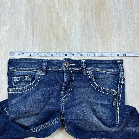 Silver Suki Capri Dark Wash Mid Rise Cropped Blue Everyday Casual Denim Jeans 27 - Picture 13 of 15